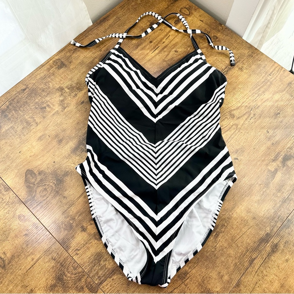 La Blanca Fine Line Halter, Black and White Chevron One-Piece Swimsuit - Picture 5 of 16